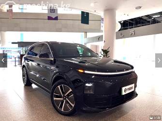 LiXiang L6 1.5hyb AT 4WD