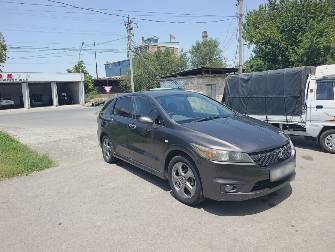 Honda Stream II 1.8 AT 4WD