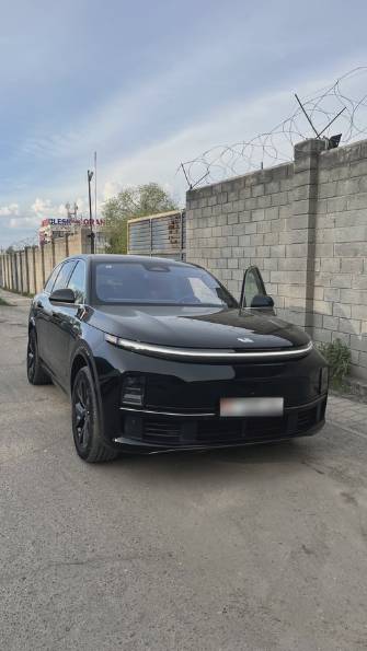 LiXiang L7 Рестайлинг 1.5hyb AT 4WD