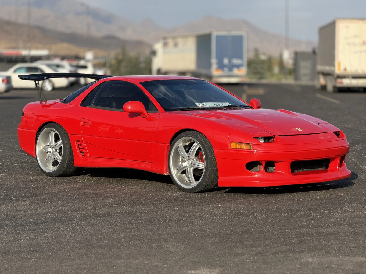 Mitsubishi 3000 GT 3.0 MT