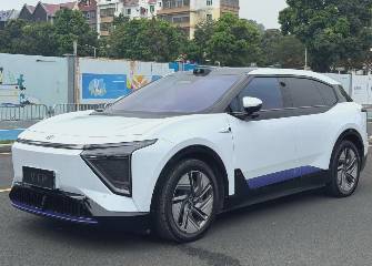 HiPhi Y 115 kWh Electro AT