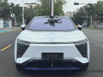 HiPhi Y 115 kWh Electro AT