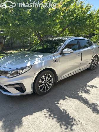 Kia K5 III LPi 2.0 AT
