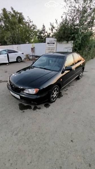 Nissan Primera II (P11) Рестайлинг 1.6 MT