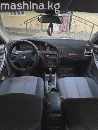 Hyundai Elantra III (XD2) Рестайлинг 1.6 MT