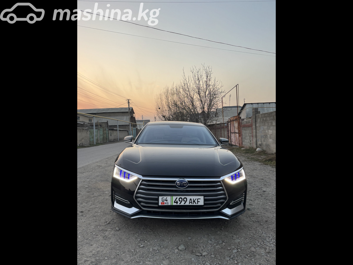 BYD E9 Electro AT