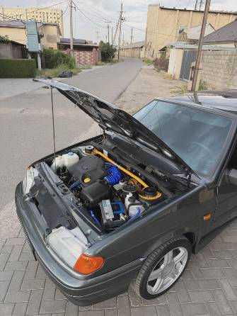 ВАЗ (Lada) 2114 211440-24 1.6 MT