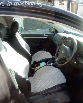 Volkswagen Golf V 2.0 AT