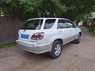Toyota Harrier I (XU10) Рестайлинг 2.4 AT