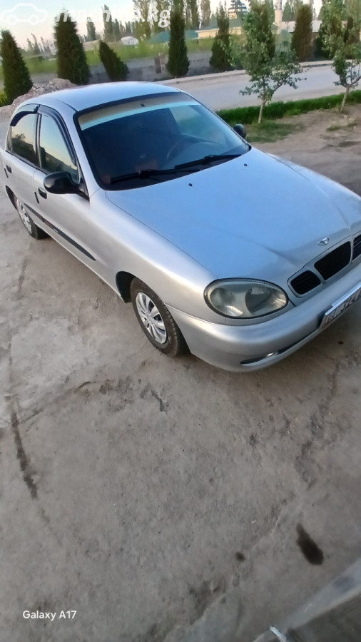 Daewoo Lanos (Sens) 1.5 MT