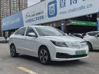 Dongfeng Aeolus E70 47.3 KWh Electro AT
