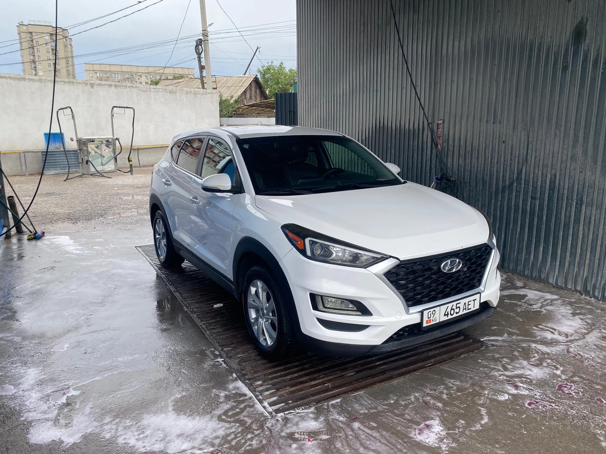 Hyundai Tucson III 2.0 AT 4WD