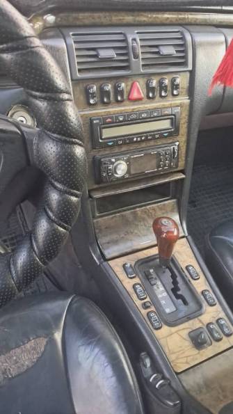 Mercedes-Benz E-Класс II (W210, S210) 320 3.2 AT