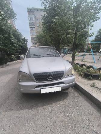 Mercedes-Benz M-Класс I (W163) 320 3.2 AT 4WD