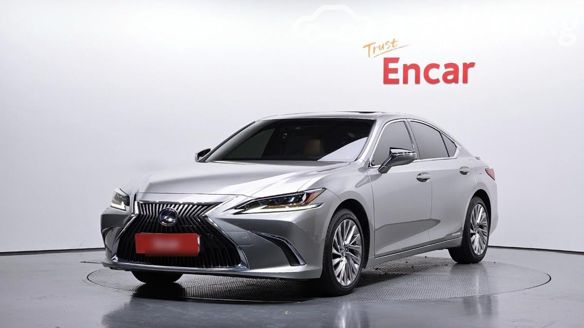 Lexus ES VII 300h 2.5hyb CVT