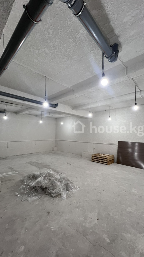 Коммерческая недвижимость, 135 м2