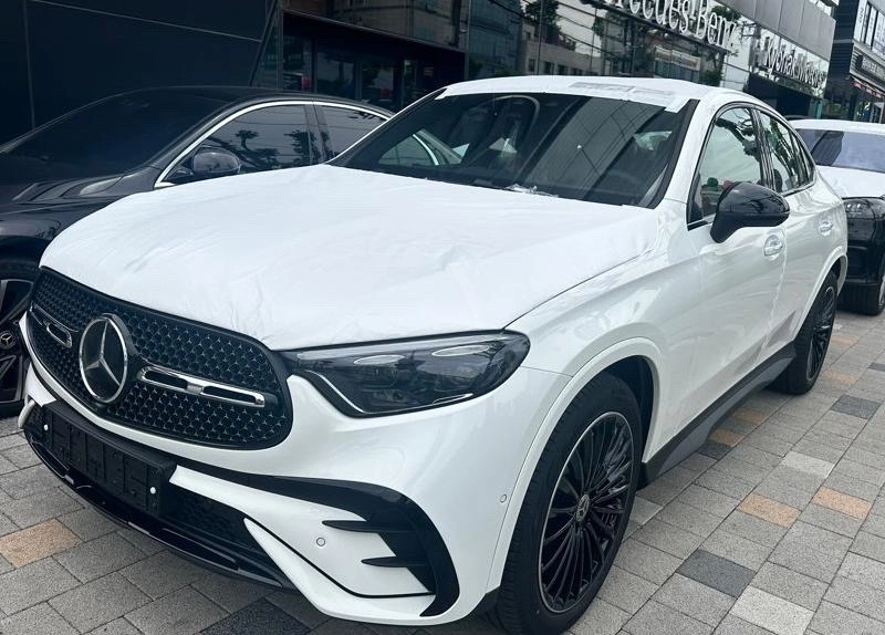 Mercedes-Benz GLC Coupe II (C254) 300 2.0 AT 4WD