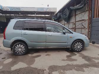 Mazda Premacy I (CP) 2.0 MT