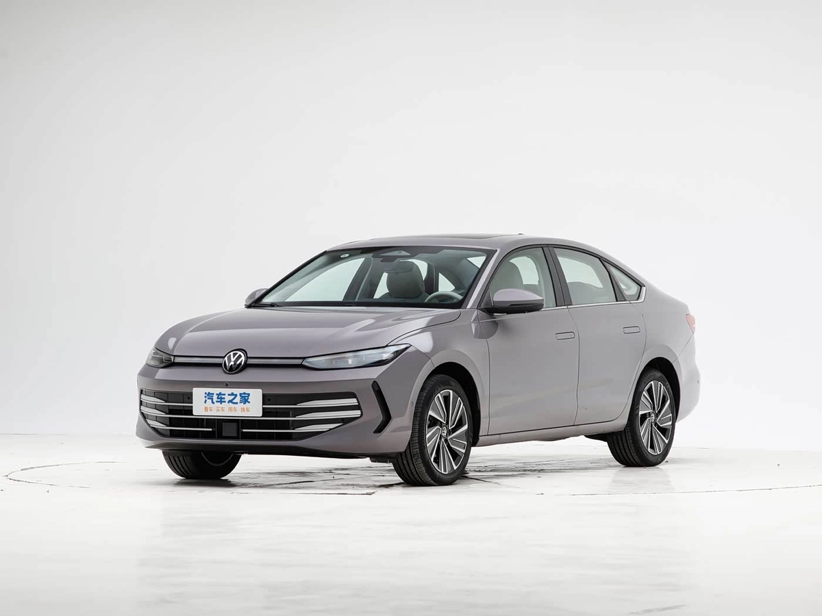 Открыть фото Volkswagen Lavida III Рестайлинг 1.5 AT