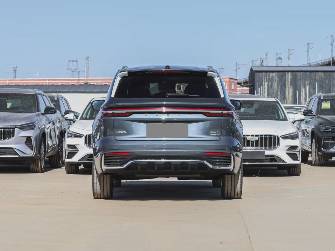 Geely Xingyue L I Рестайлинг 2.0 AT