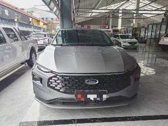 Ford Mondeo V Рестайлинг 1.5 AT
