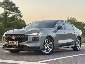 Ford Mondeo V Рестайлинг 1.5 AT