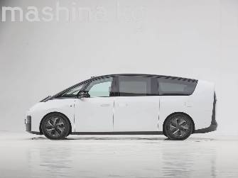 LiXiang Mega 102.7 kWh Electro AT 4WD