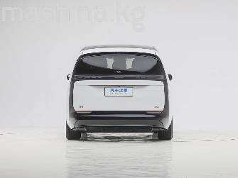 LiXiang Mega 102.7 kWh Electro AT 4WD