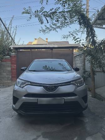 Toyota RAV4 IV (XA40) Рестайлинг 2.5 AT 4WD