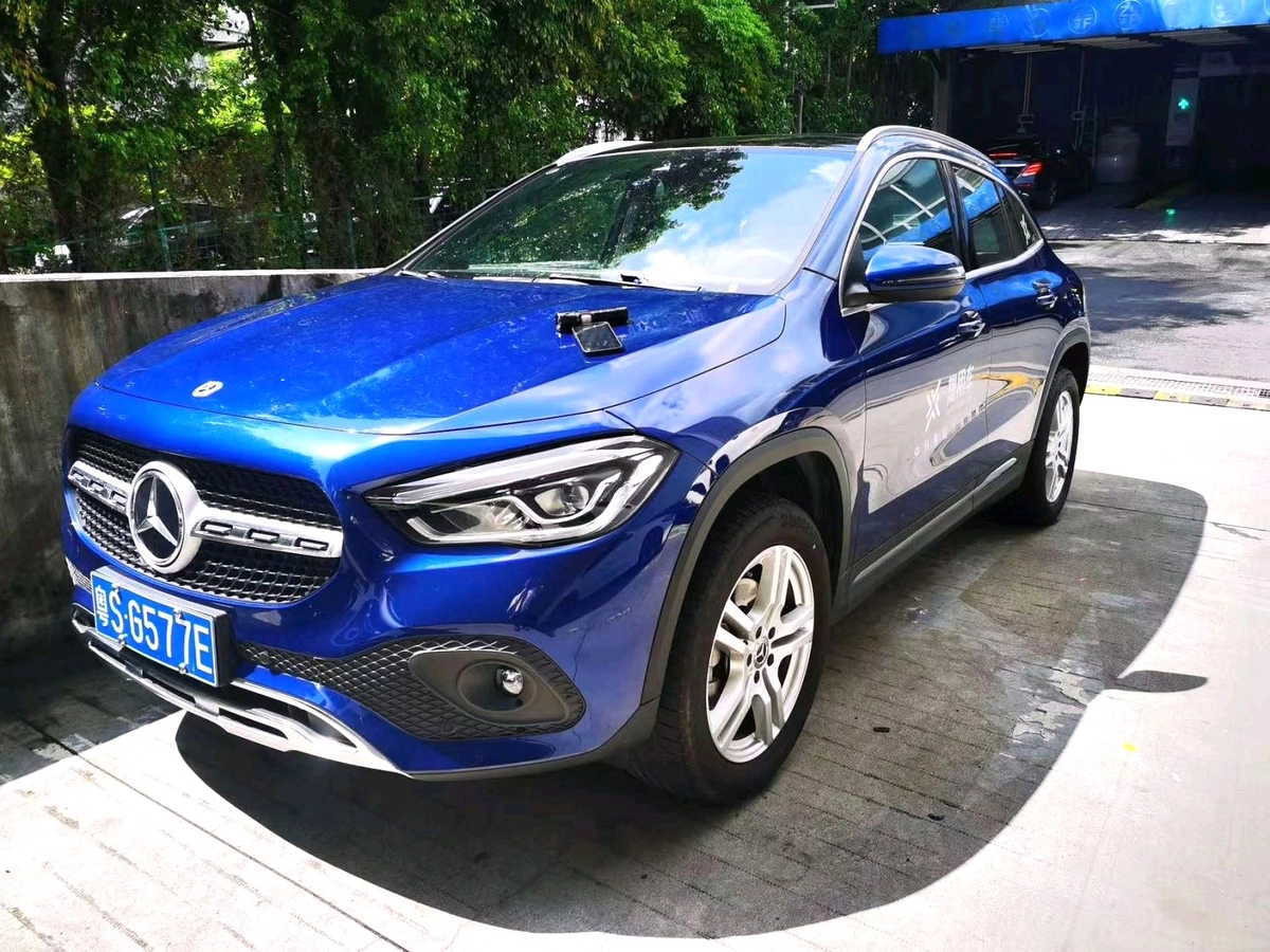 Открыть фото Mercedes-Benz GLA II (H247) Рестайлинг 200 1.3 AMT