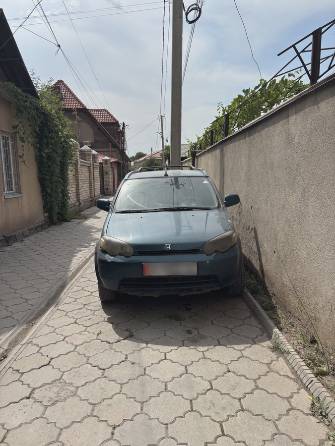 Honda HR-V I Рестайлинг 1.6 MT 4WD