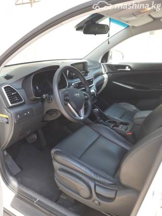 Hyundai Tucson III Рестайлинг 2.0d AT