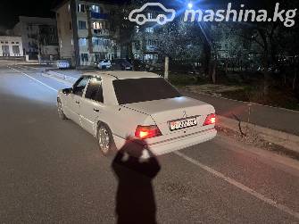 Mercedes-Benz W124 230 2.3 MT