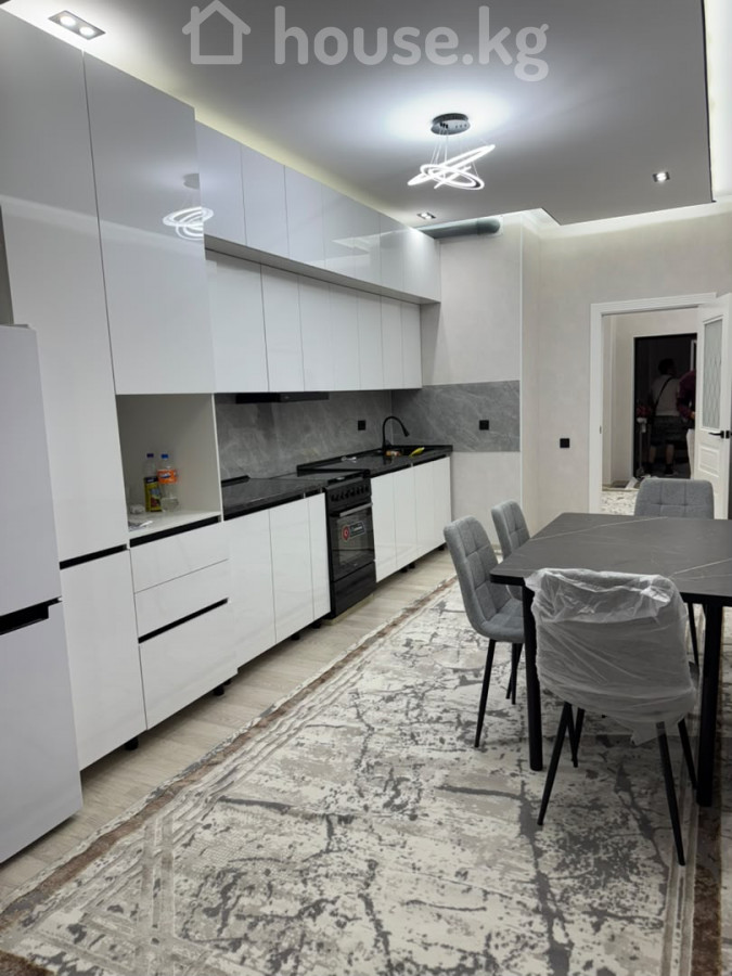 2-комн. кв., 84 м2