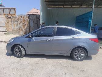 Hyundai Accent IV 1.4 CVT