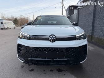 Volkswagen Tiguan III (China Market) 2.0 AMT 4WD