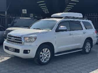 Toyota Sequoia II 5.7 AT 4WD