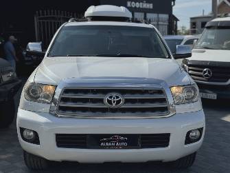 Toyota Sequoia II 5.7 AT 4WD
