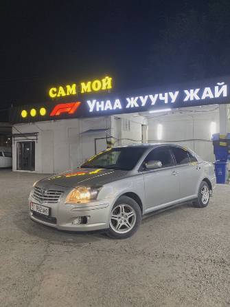 Toyota Avensis II Рестайлинг 1.6 MT