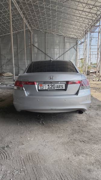 Honda Accord VIII 2.4 AT