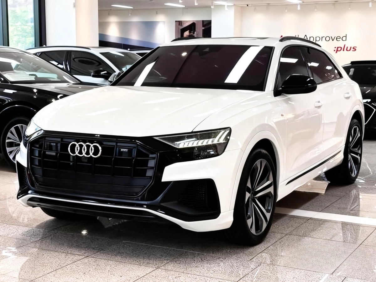 Audi Q8 I (4M) 55 TFSI 3.0 AT 4WD