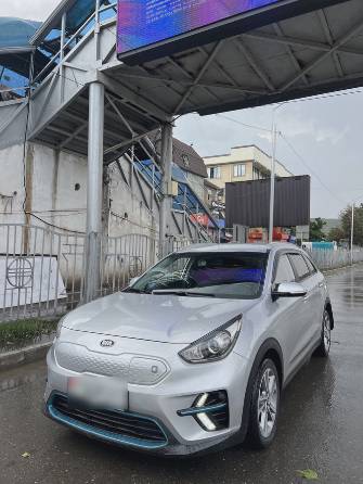Kia Niro I Рестайлинг Electro AT