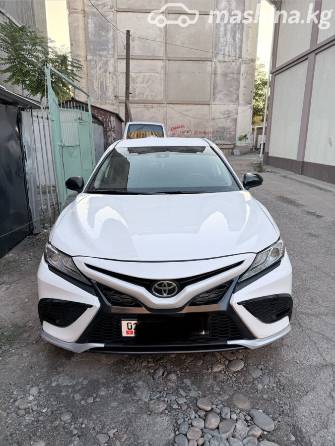 Toyota Camry VIII (XV70) 2.5 AT