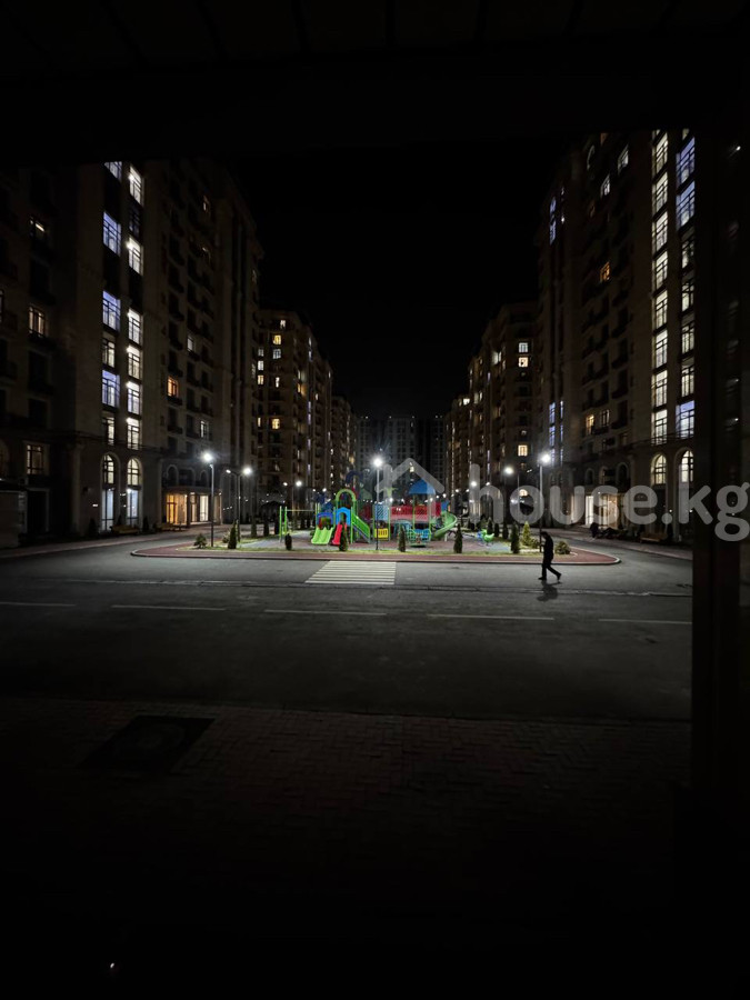 4-комн. кв., 184 м2