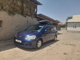 Toyota Avensis Verso 2.0 AT