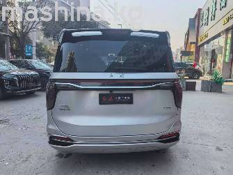 Hongqi HQ9 2.0 AT