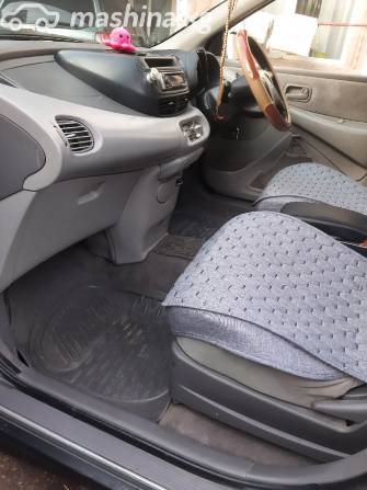 Nissan Almera Tino 1.8 AT