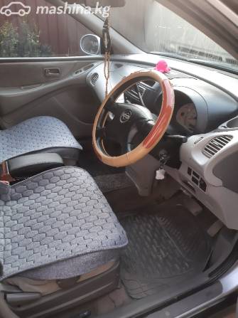 Nissan Almera Tino 1.8 AT