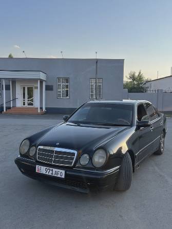 Mercedes-Benz E-Класс II (W210, S210) Рестайлинг 320 3.2 AT