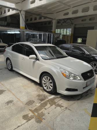 Subaru Legacy V 2.5 CVT 4WD